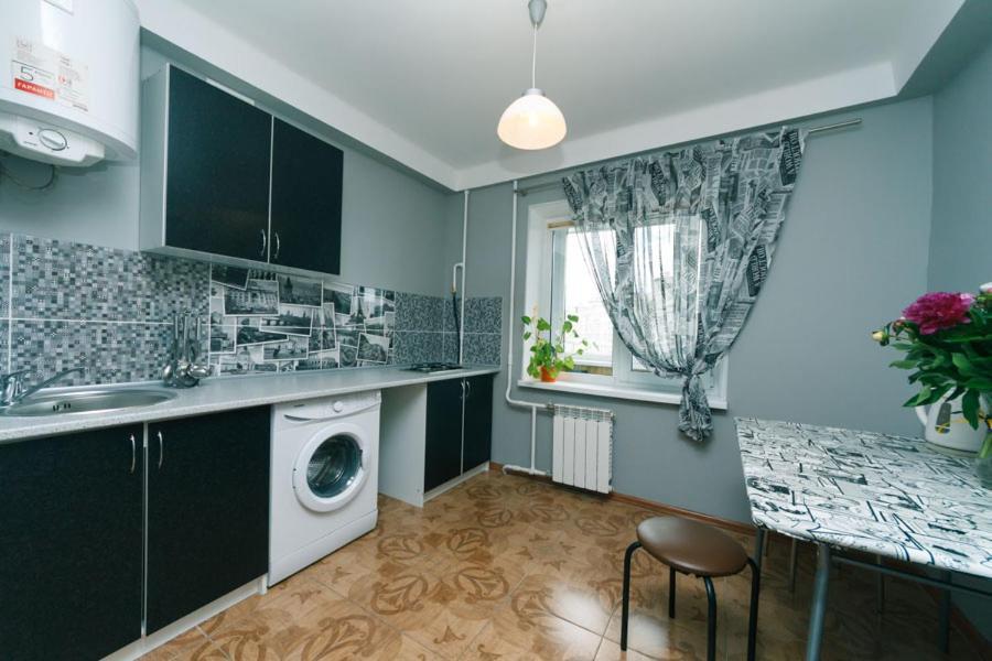 Apartment Near Dream Town Kijev Kültér fotó